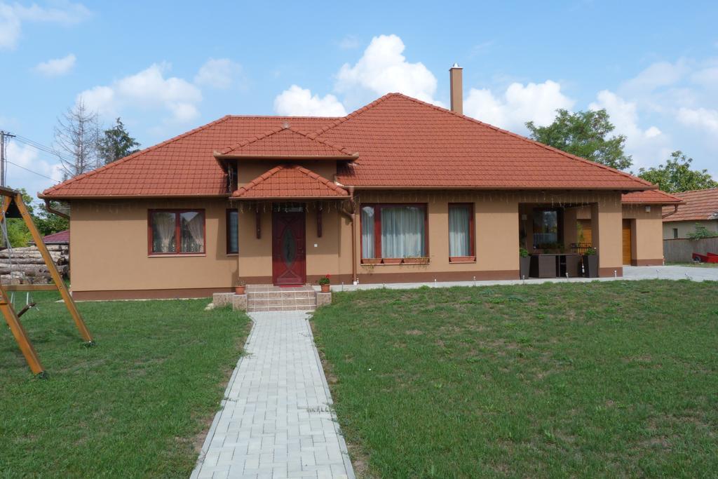 Hotel Tordai Vendeghaz Bihartorda Zewnętrze zdjęcie